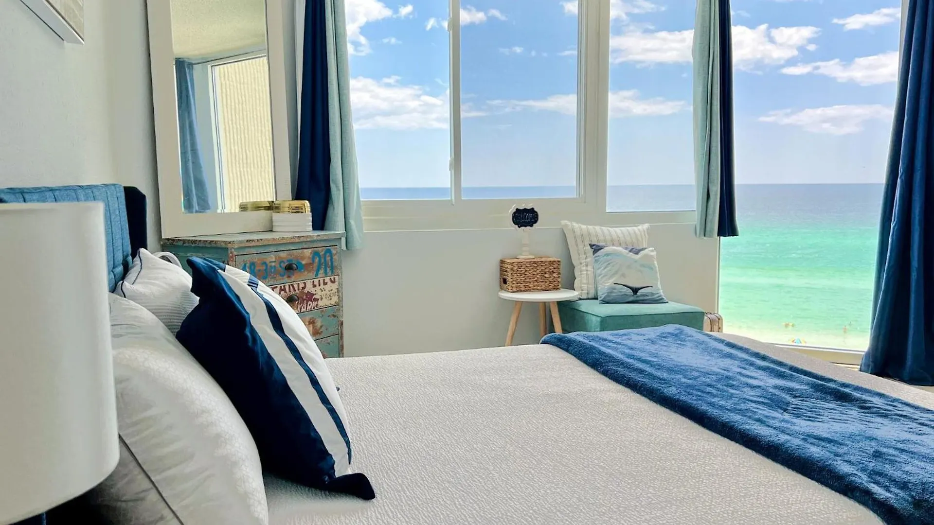 Seaview Studio At Top Of The Gulf #823 By Nautical Properties Panama Stadt